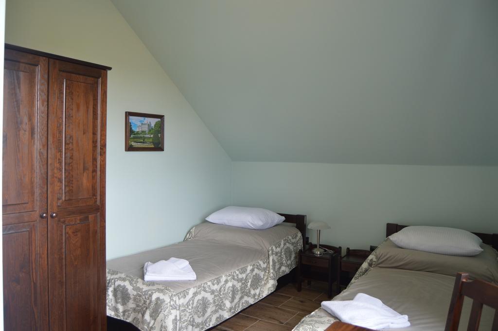 Bed and Breakfast Osrodek Bialy Lew Wojciechow  Екстер'єр фото