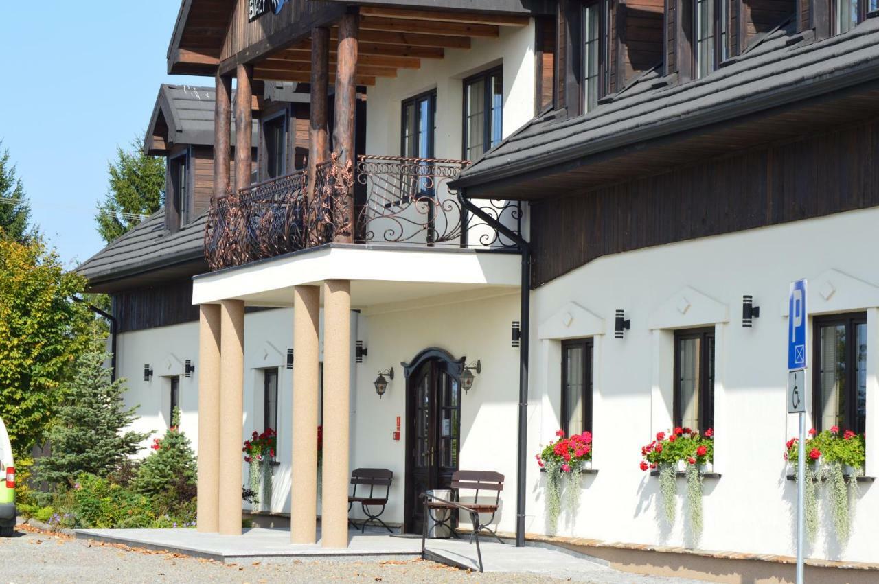 Bed and Breakfast Osrodek Bialy Lew Wojciechow  Екстер'єр фото